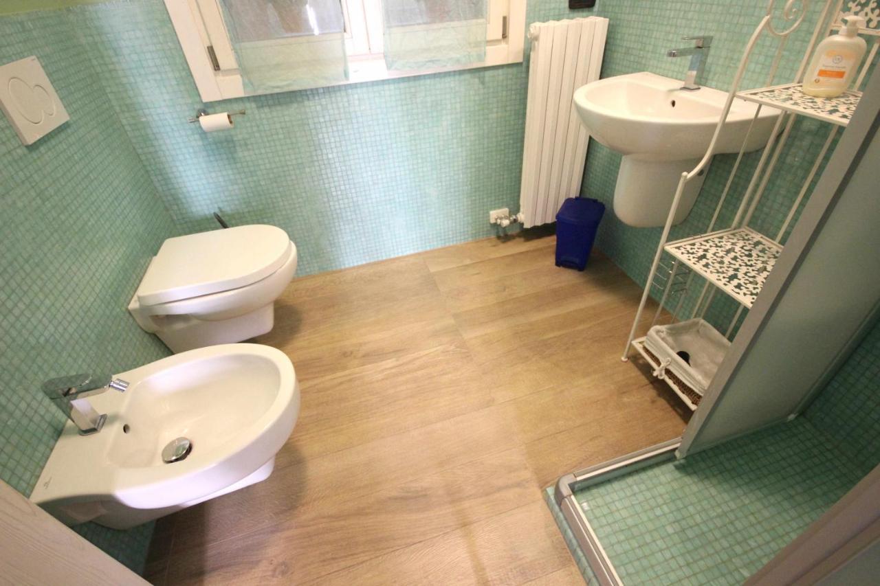 Case Vr Holiday Happy House Верона Экстерьер фото