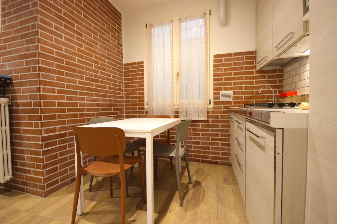 Case Vr Holiday Happy House Верона Экстерьер фото